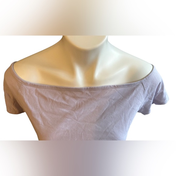 OFF the  shoulder crop top - Picture 3 of 6